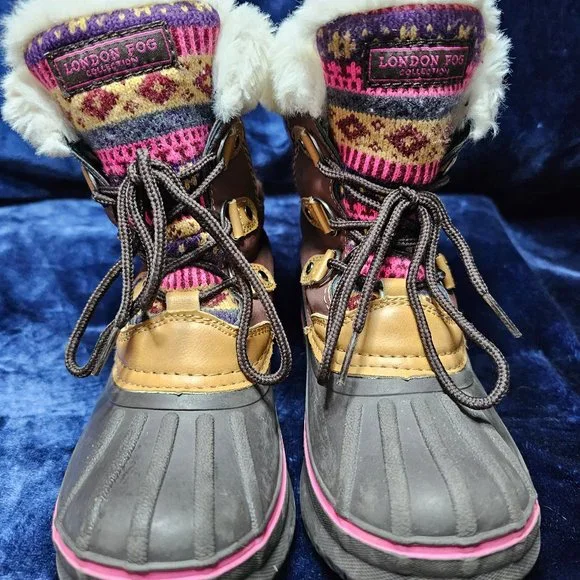 Girls London Fog Boots - Picture 2 of 4